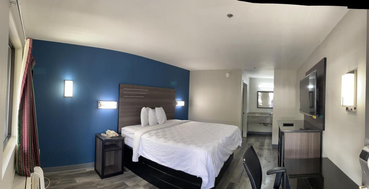 Griffin Inn & Suites Exteriér fotografie